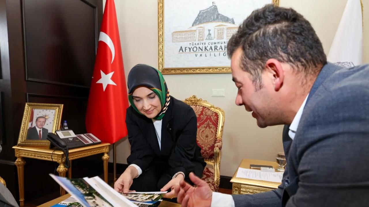 Vali Yiğitbaşı Frigya Organik Köy Evi Projesi Hakkında Bilgi Aldı