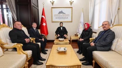 Vali Yiğitbaşı, Kıbrıs Gazisi Osman Şahintepe’nin Ailesini Ağırladı