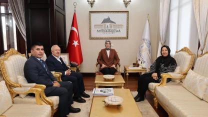 Vali Yiğitbaşı’ndan İscehisar Mermer OSB’ye Yakın Takip