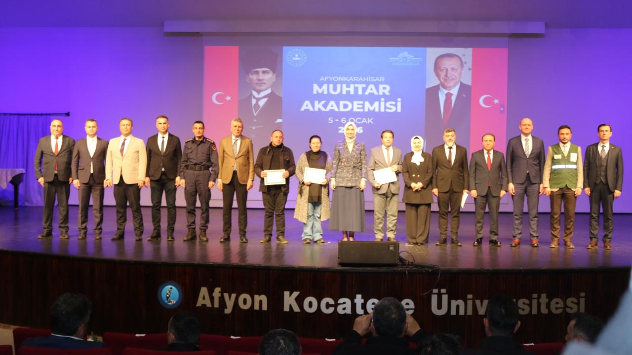 Vali Yiğitbaşı’ndan Muhtarlara Müjde