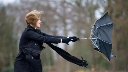 Valilik Uyardı! Afyon’da Kuvvetli Rüzgâr ve Fırtına Uyarısı