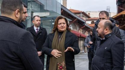Yoncaaltı Çarşısı'na Halk Lokantası Geliyor: Başkan Köksal Çalışmaları İnceledi