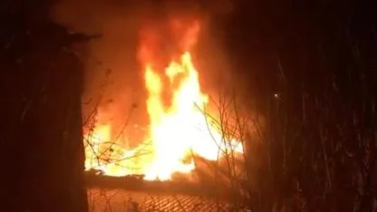 2 katlı ev alevlere teslim oldu