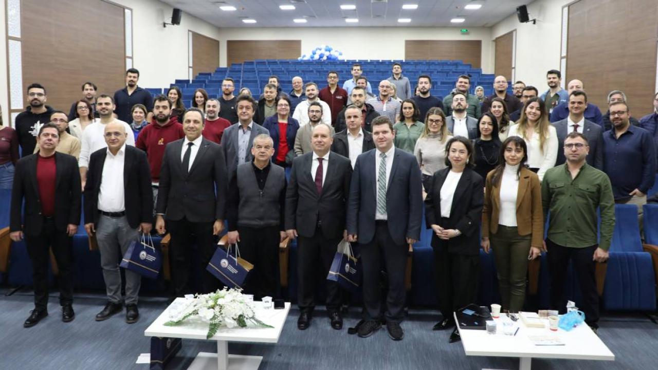 AFSÜ’de Akademik Yazım Süreçleri ve Yapay Zekâ Ele Alındı