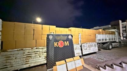 Afyon’da Milyonlarca Boş Makaron Ele Geçirildi!