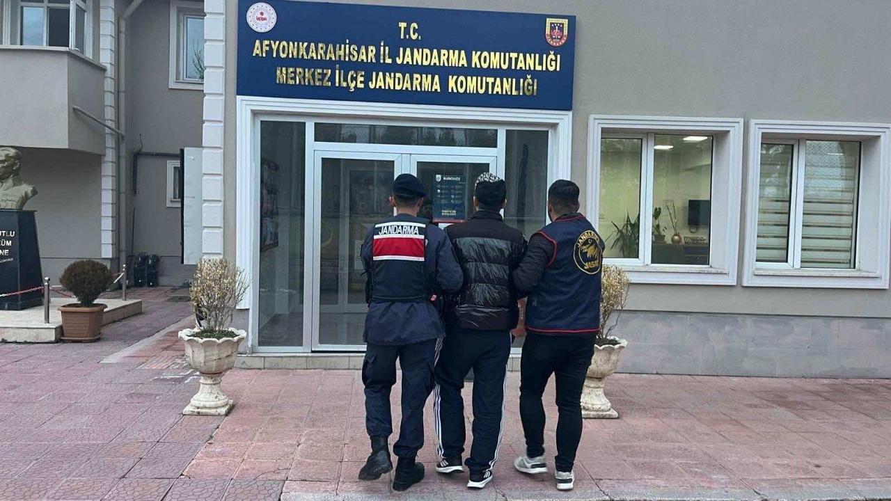 Afyonkarahisar’da 16 Yıl Hapis Cezasıyla Aranan Hükümlü Yakalandı
