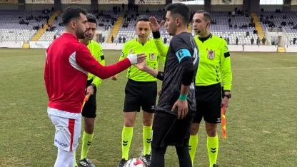 Afyonspor Balıkesirspor’a Boyun Eğdi