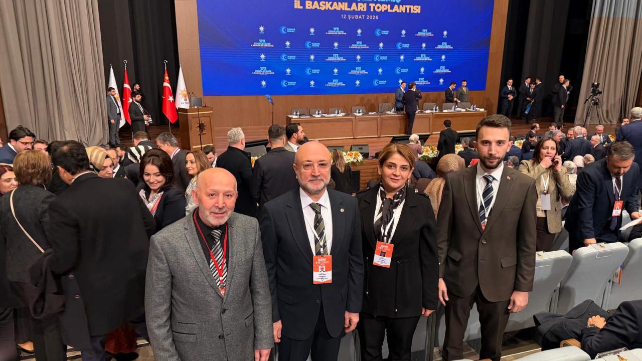 AK Parti Afyonkarahisar Heyeti Cumhurbaşkanı Erdoğan ile Buluştu