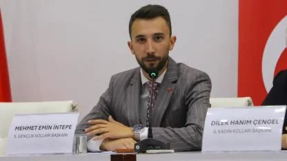 AK Partili İntepe'den CHP'li Kayhan'a yanıt: “Kayhan’ın Maaş Aldığı Kurumu Savunuyor Olması Normal”