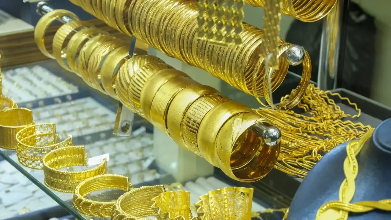 Altın Yatırımcısı İçin Kritik Viraj: Dalgalanma Sürecek mi?