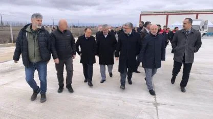 Atıl Araziden Üretim Üssüne: 30 Damızlık Manda Boğası Üreticilere Teslim Edildi