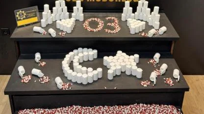 Çantasından 7 bine yakın uyuşturucu hap çıktı