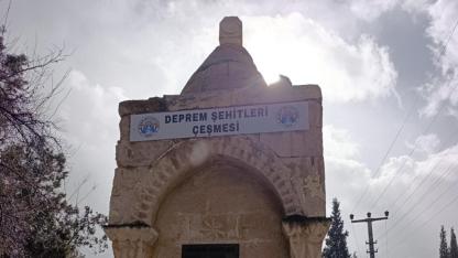 Deprem Şehitleri Çeşmesi Asri Mezarlık’ta Duygulandırıyor