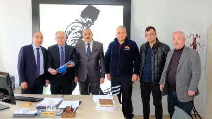 Dinar Belediyesi Şirket Personeline Yeni Haklar: Toplu İş Sözleşmesi İmzalandı