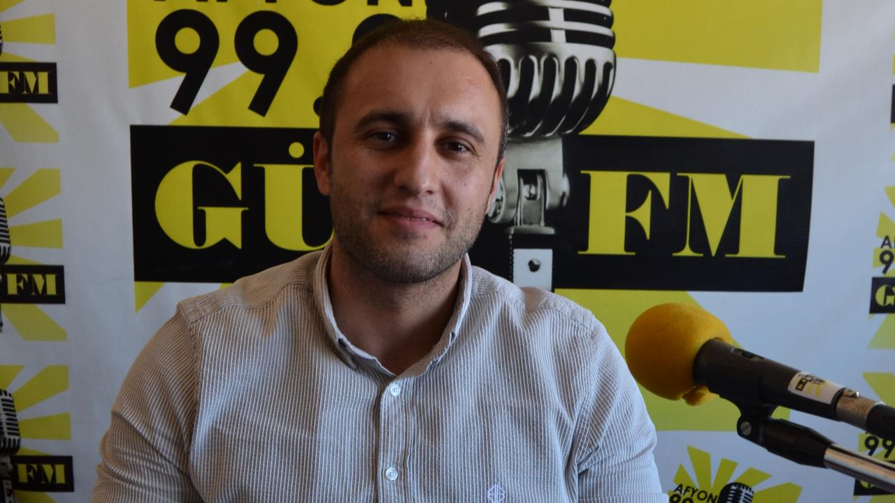 “Diz Ağrılarında Kilo Vermek İyileşmeye Yardımcı Olur”