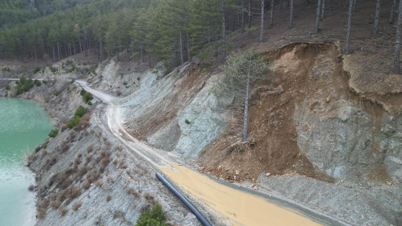 Doğancık Barajı Çevresinde Heyelan: Giriş-Çıkışlar Yasaklandı