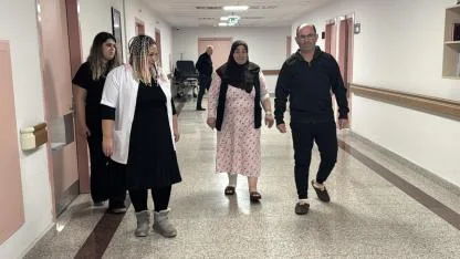 Emirdağlı Kardeşler Aynı Gün Ameliyat Oldular! 20 Yıllık Ağrılarından Kurtuldular