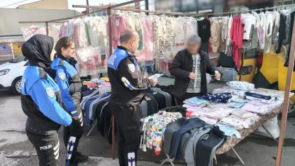 Emniyetten Pazarcı Esnafına "Güvenli Alışveriş" Bilgilendirmesi