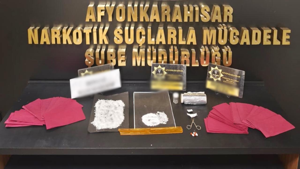 Emniyet'ten Zehir Tacirlerine Darbe: Milyonlarca Dozun Önüne Geçildi