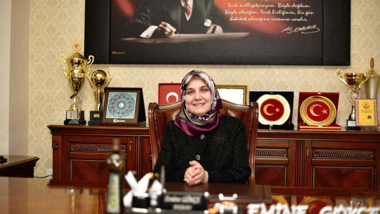 İhsaniye’de Teravih Sonrası Çaylar Sahura Kadar İkram