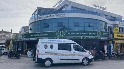 İzmir'de Sevgililer Günü tatili faciayla bitti: 1 ölü, 1 ağır yaralı