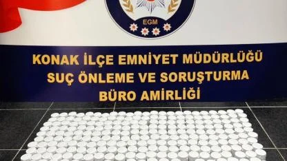 İzmir’de Uyuşturucu Operasyonu: 450 Bin Hap ve 1,66 Kg Kokain Ele Geçirildi!