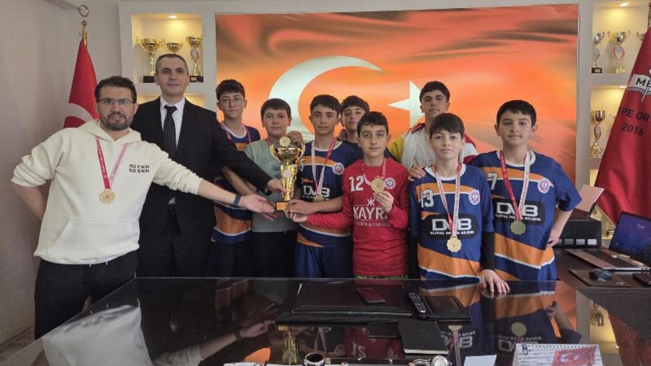 Kocatepe Ortaokulu Namağlup Şampiyon Oldu!