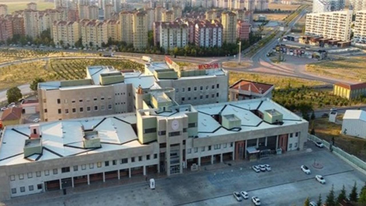Konya’da “ilaç rantı” operasyonu: 5’i Doktor 10 gözaltı