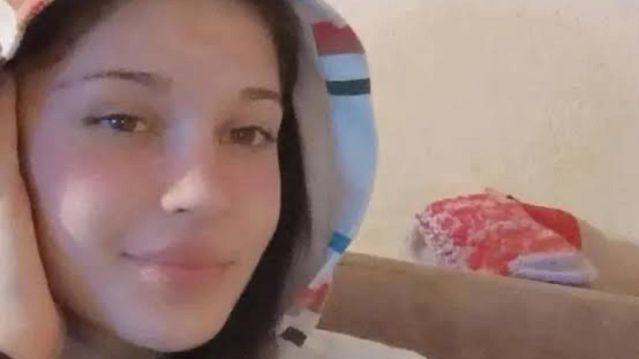 "Markete gidiyorum" diyerek evden ayrılan kız kafede bulundu