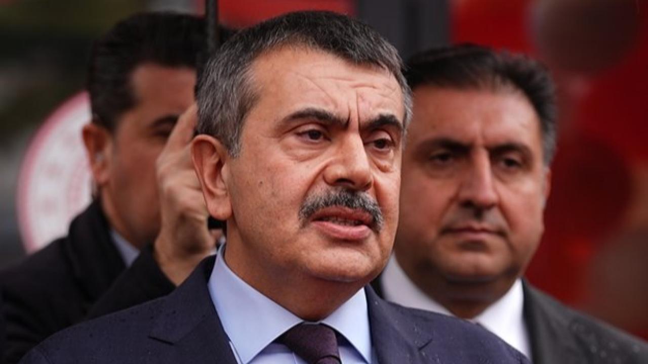 Milli Eğitim Bakanı Yusuf Tekin: Öğretmenleri Taşıyacağız