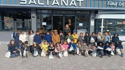 Minik Öğrencilerden Ramazan Pidesi Etkinliği