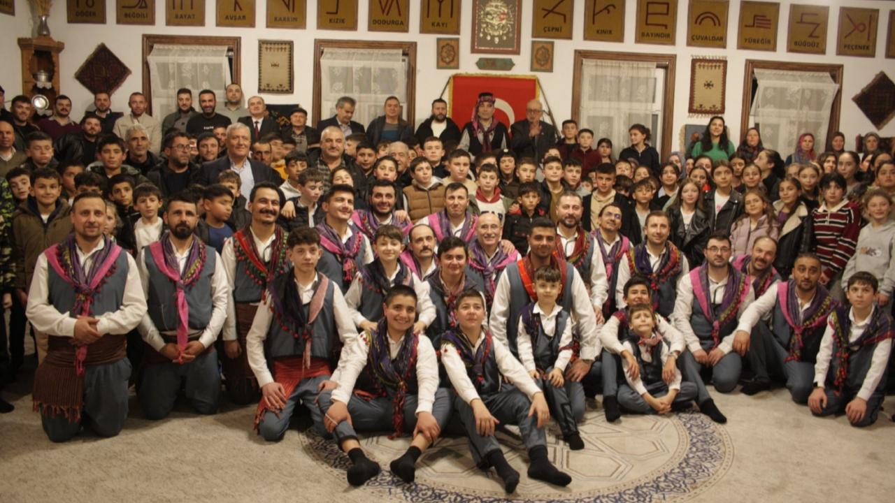 Öğrenci ve velilere ‘Yaren Gecesi’ düzenlendi