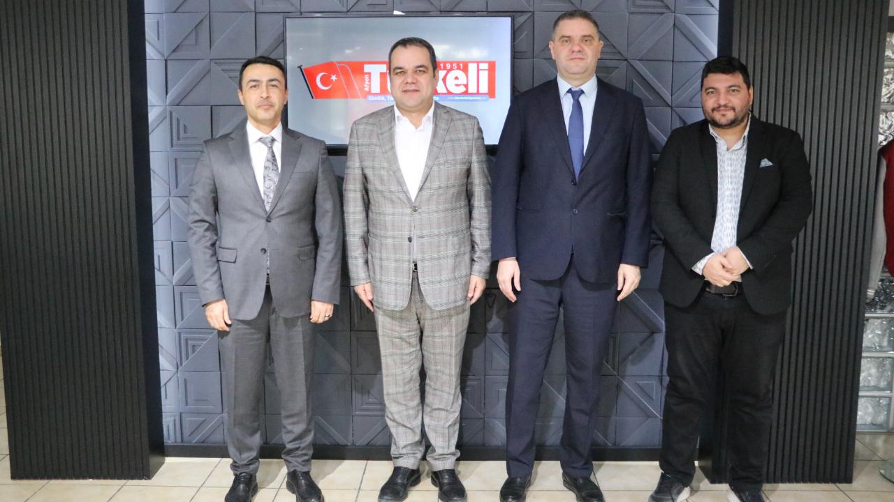 Parlak’tan Artuk’a ziyaret