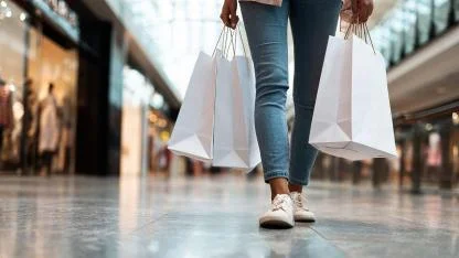 İstanbul’da Ocak Ayında En Çok Uçak Bileti Fiyatları Uçtu: Kadın Elbisesi Ucuzladı!