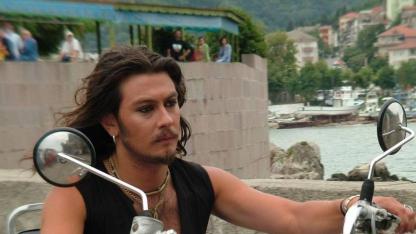 Epstein Dosyası Sonrası İddialara Açıklama: Barış Akarsu’nun Ölümü Hakkında Ailesinden Açıklama!