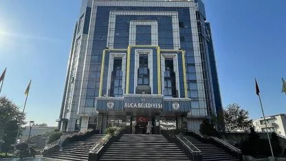 Buca Belediyesi’ne Rüşvet Operasyonu: 28 Şüpheli Hakkında Gözaltı Kararı, 25 Kişi Yakalandı