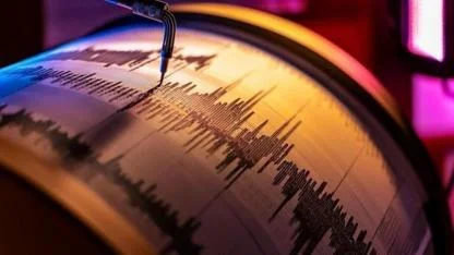 Akdeniz’de 5 büyüklüğünde deprem: Sarsıntı gece saatlerinde meydana geldi