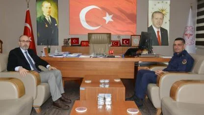İl Jandarma Komutanı Kaya’dan Müdür Öztürk’e Nezaket Ziyareti
