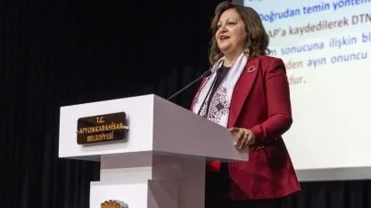 Başkan Burcu Köksal’dan, Yiğitbaşı’na Tebrik, Aktaş’a “Hayırlı Olsun” Mesajı