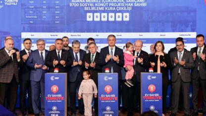 AK Parti Milletvekili Yurdunuseven ve Arslan, Adana’daki Kura Törenine Katıldı