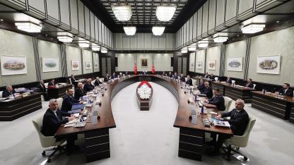 Cumhurbaşkanlığı Kabinesi Yarın Toplanıyor: Gündemde Terör, Ekonomi ve Dış Politika Var