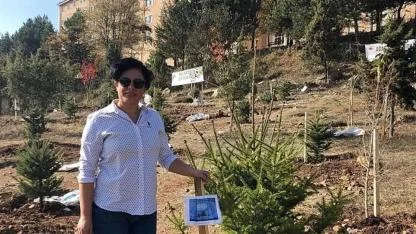 Bolu’da Çifte Acı: Oğlunun Mezarını Ziyaret Eden Anne Kalp Krizi Sonucu Hayatını Kaybetti!