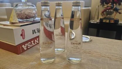 ÇAYKUR Cam Şişe Su Satışlarına Başladı: Bardak ve Pet Şişe Su Yolda