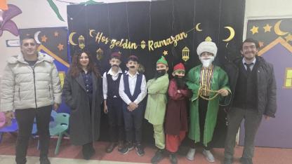 Afyonkarahisar’da Minik Kalplere Ramazan Sevinci