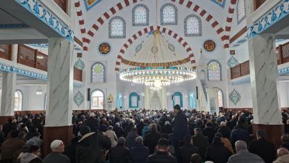 Sandıklı 1500 Kişilik Merkez Cami 4 Yılın Ardından İbadete Açıldı