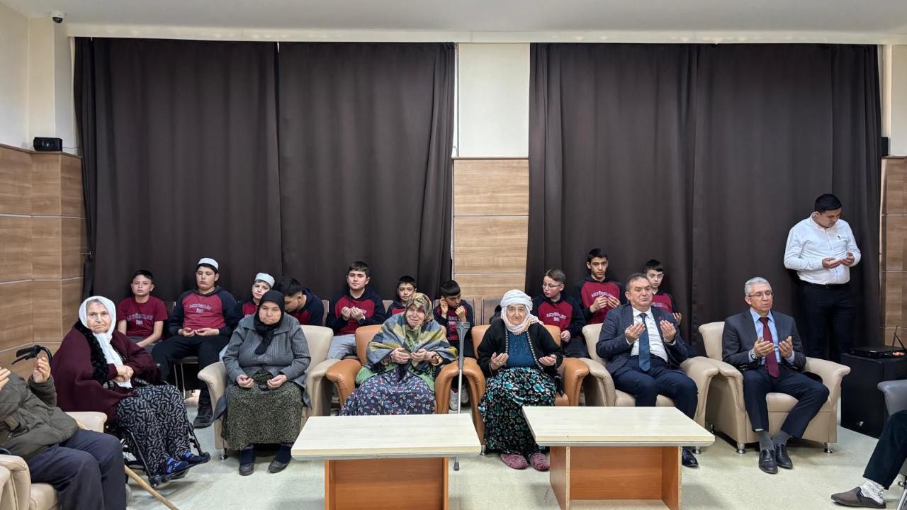 Sandıklı Hüseyin Develi Huzurevi’nde, Ramazan Programı