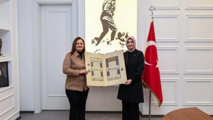 Şehre Damga Vuran İki Kadın Yönetici Vedalaştı