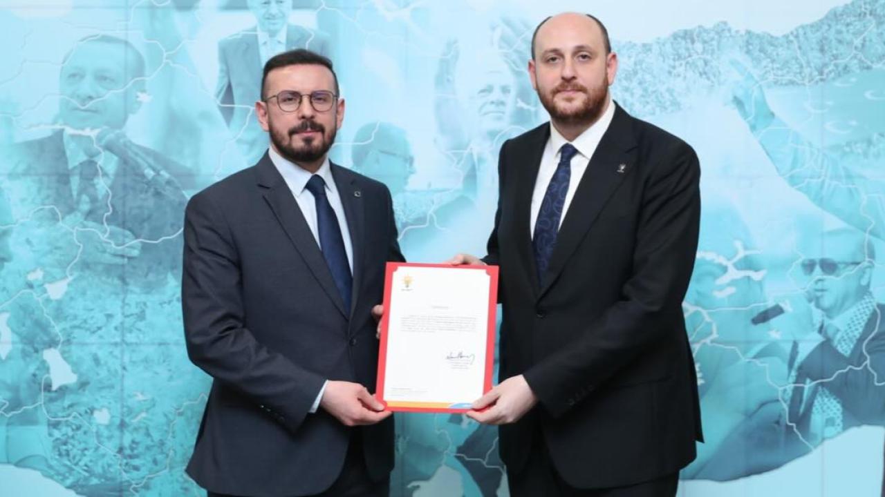 SON DAKİKA: AK Parti Merkez İlçe Başkanlığı’na Av. Halit Özdemir Atandı
