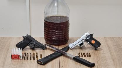 Şuhut’ta İş Yerinden Cephanelik Çıktı!