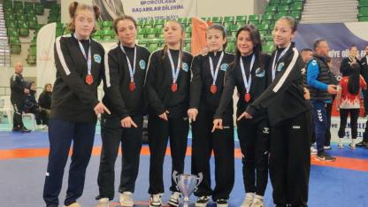 Taşoluk Belediye Spor U17’de Türkiye İkincisi